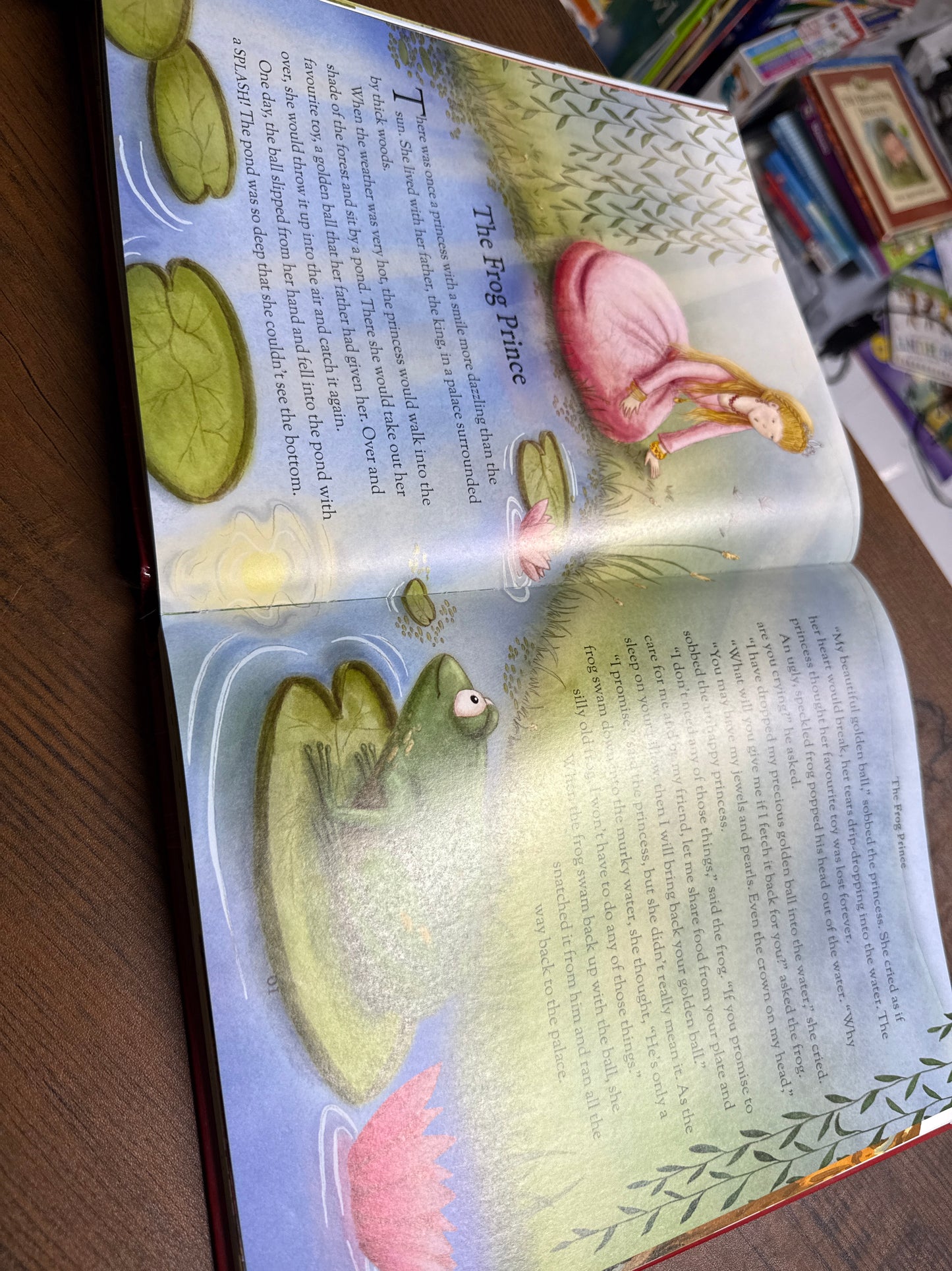 A Treasury Of Five Minute Stories