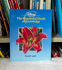 Disney's the Wonderful World of Knowledge - Plant Life - Hardcover