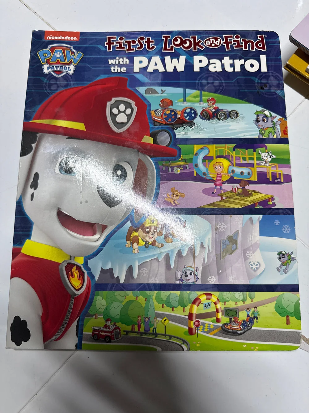 PAW Patrol - First Look and Find